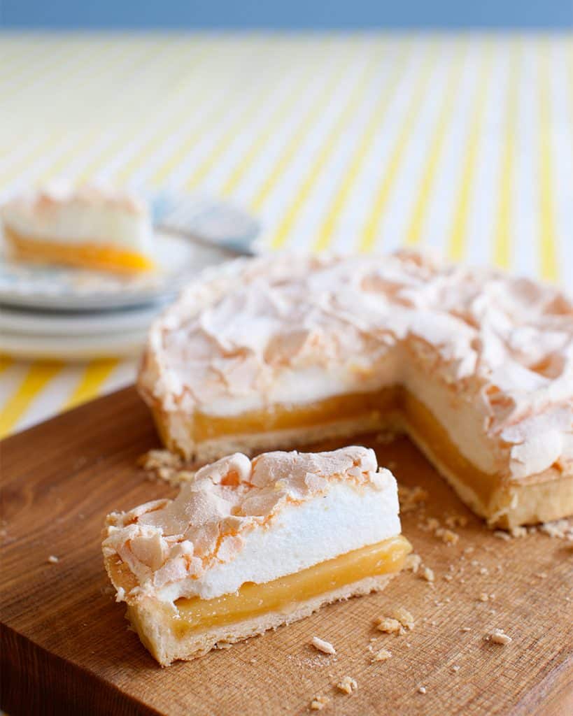 ready meal photography of COOK lemon meringue pie