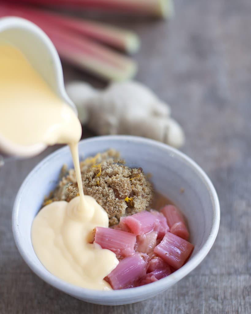 rhubarb and custard crumble in a bowl